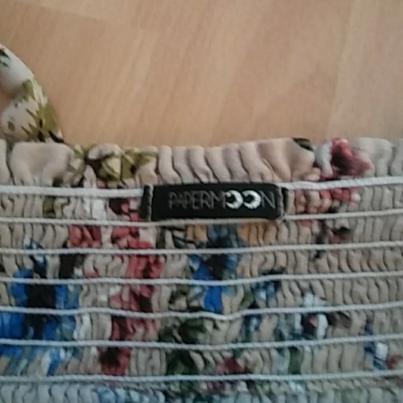 Top - Picture 3 of 3